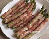 A picture of step 5 of Asparagus Pork Rolls.