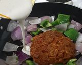 A picture of step 8 of Patiala Chicken.