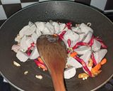 Foto langkah ke 2 dari resep Tumis Bakso Buncis.