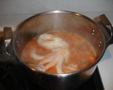 Foto del paso 9 de la receta: Pulpo con salsa de tomate y almejas