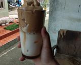Foto langkah ke 3 dari resep Dalgona coffee.