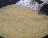 Foto langkah ke 8 dari resep Kremesan Kriuk Renyah Bersarang, Mudah Dilipat | Anti Gagal & Cocok Untuk Bakulan.