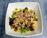 Foto del paso 2 de la receta: Ensalada de brotes tiernos, pepino, manzana y nuez