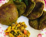 A picture of step 5 of Bathua puri.