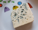 Foto del paso 1 de la receta: Ensalada de acelga y queso azul.