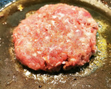 Foto del paso 5 de la receta: Hamburguesa con Foie de Pato y reducción de Oporto