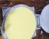 A picture of step 1 of Fried Quesadillas.