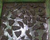 Foto langkah ke 2 dari resep Brownies oreo by febby.
