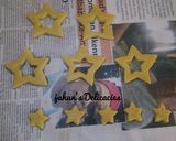 A picture of step 2 of Star Cookie.