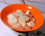 Foto langkah ke 5 dari resep Sop Lobak Sosis.