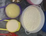 A picture of step 1 of Baisan ka Halwa.