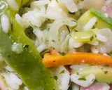 Foto del paso 5 de la receta: ARROZ CON VERDURAS 🍅🌽🫑🧅🥬🥦🥕Y CUBOS DE QUESO CUARTIROLO 🧀