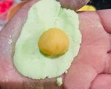 Foto langkah ke 6 dari resep Onde-onde pelangi mini.