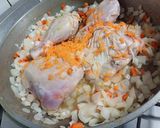 Foto del paso 4 de la receta: Fideos caseros de espinaca con salsa de pollo
