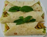 صورة لخطوة 4 من وصفة شاورما الدجاج بخبز التورتيلا طعم روووعة 😋😋😋