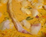 A picture of step 9 of Fish curry with coconut + turmeric.