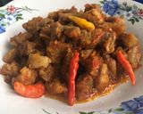 Foto langkah ke 4 dari resep Tumis atau Oseng daging sapi (Tetelan edition).