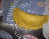Foto del paso 6 de la receta: Empanadas de maíz amarillo rellenas de carne molida