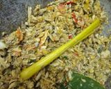 Foto langkah ke 5 dari resep Tongkol suwir kemangi.
