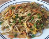 Foto del paso 7 de la receta: Yaki-espaguetti a mi estilo con salsa yakisoba casera...🤔