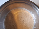 Budín de frutillas y arándanos