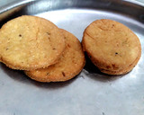 चटपटी मठरी (Chatpati mathri recipe in Hindi) रेसिपी चरण 3 फोटो