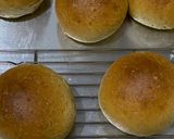 Foto langkah ke 5 dari resep Korean Garlic Cheese Bread.