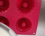 Foto del passaggio 2 della ricetta Panna cotta con coulis di pesche