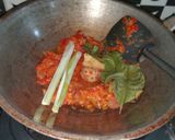 Foto langkah ke 3 dari resep Ceker Mercon.