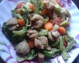 Foto langkah ke 4 dari resep Brokoli Oseng.