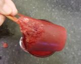 A picture of step 5 of Berry summery icey.
