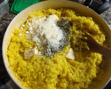 Foto del paso 3 de la receta: Bolitas de arroz rellenas de chorizo para aperitivo