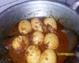 Foto langkah ke 3 dari resep Sambal goreng telur.