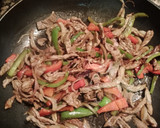 Foto del paso 2 de la receta: Fajitas a mi manera de ternera con verduras