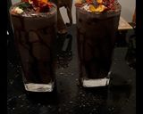 A picture of step 2 of Oreo shake.