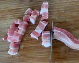 Aromatic braised pork belly in Chinese spices. ไข่พะโล้ recipe step 2 photo
