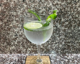 Foto del paso 6 de la receta: Gin and tonic 🇬🇧