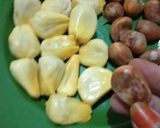 Foto langkah ke 2 dari resep Oseng Kulit Cempedak.