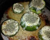 Foto del paso 3 de la receta: Zapallitos Rellenos al gratén!!