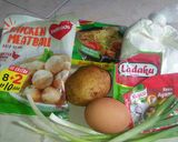 Foto langkah ke 1 dari resep *martabak mini mie kentang*.
