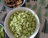 A picture of step 2 of Po Pia Vegetable.