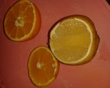صورة لخطوة 1 من وصفة عصير برتقال وليمون 🍋