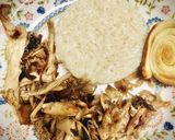 Foto del paso 8 de la receta: Pollo con setas y bambú con pan chino y arroz carnaroli