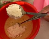 Foto langkah ke 3 dari resep Bolu Pisang kukus topping wijen coklat.