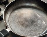 A picture of step 1 of Mumbai famous street side vada pav.