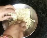 A picture of step 1 of Veg Maggi Bhel.