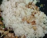 Foto langkah ke 3 dari resep Nasi goreng ayam.