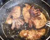 Grillezett csirkemell, meggyszósszal recept fázis 2 fotója