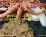 Foto del paso 4 de la receta: Pulpo a la plancha con puré de patata y mostaza de trufa
