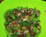 Foto langkah ke 3 dari resep Cumi asin cabe hijau.